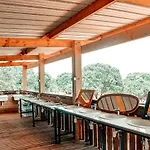 Роскошный шатер Lodg'ing Nature Camp Luberon *