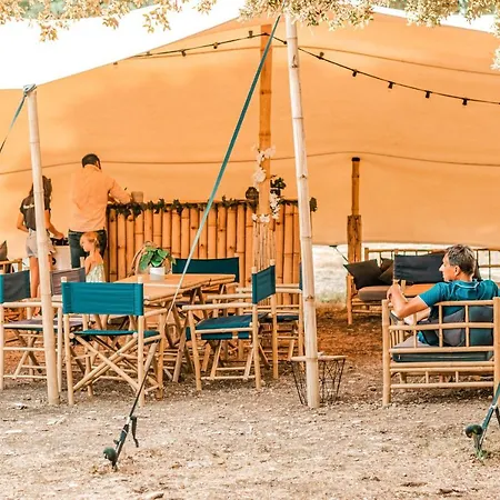 Lodg'ing Nature Camp Luberon Saint-Michel-lʼObservatoire