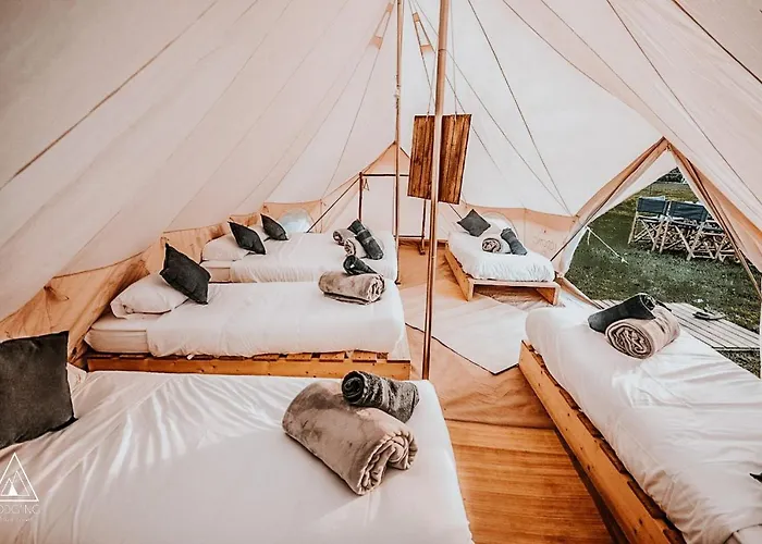 Lodg'ing Nature Camp Luberon אוהל מפואר