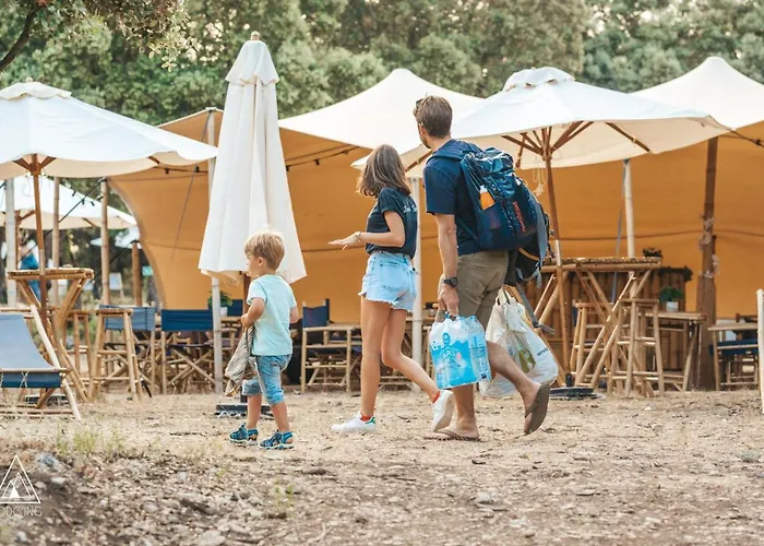 אוהל מפואר Lodg'ing Nature Camp Luberon