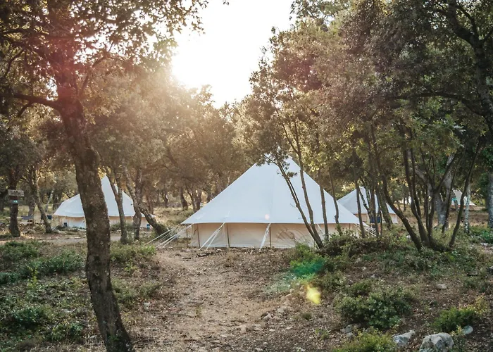 Lodg'ing Nature Camp Luberon אוהל מפואר *